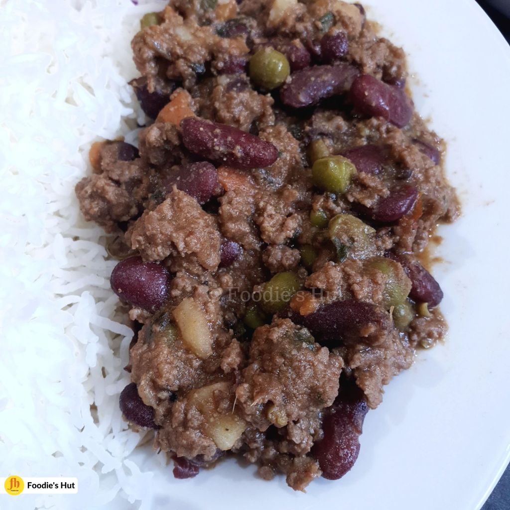 Vegetable Rajma Keema Curry
